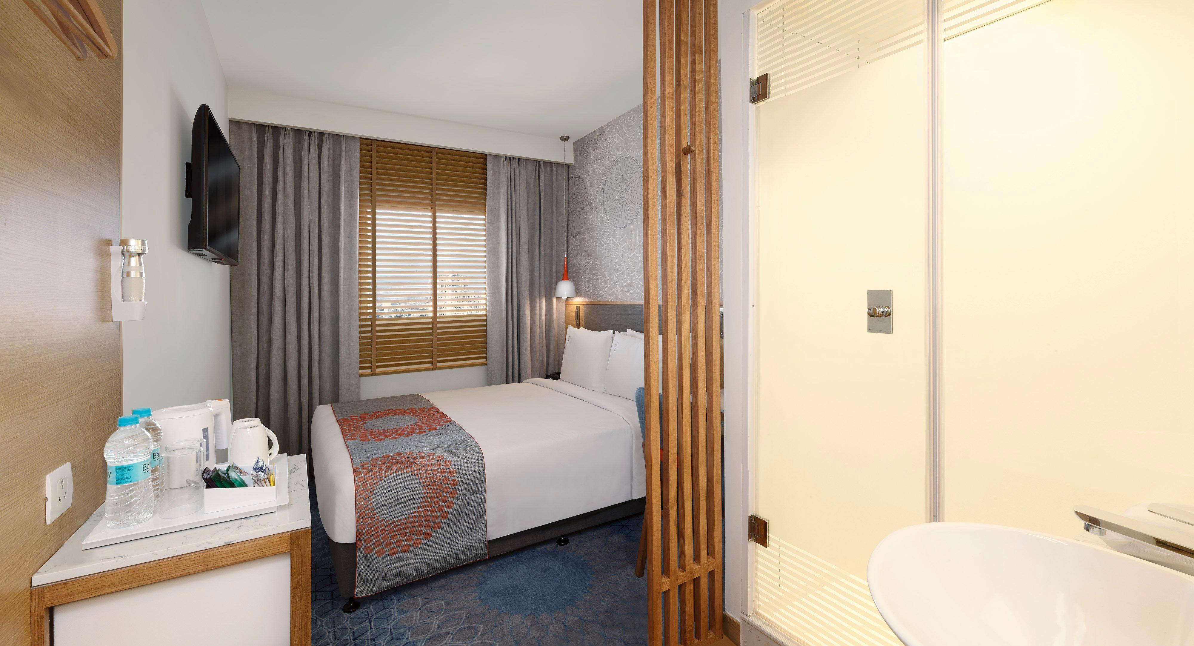 Holiday Inn Express Gurugram Sector 50 By Ihg Gurgaon Exterior foto